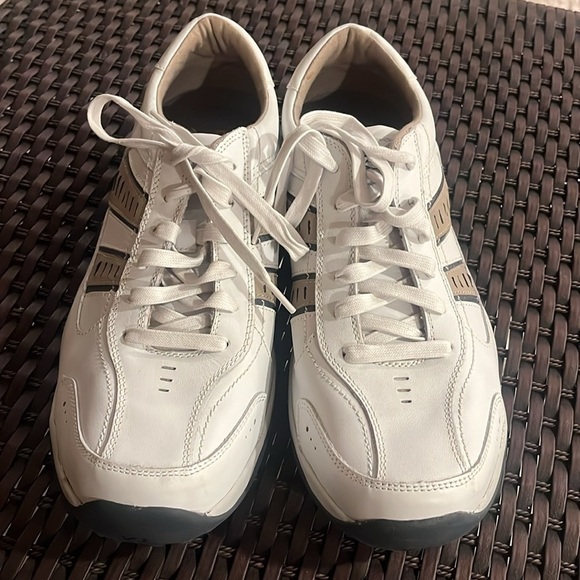 Skechers Leather Larson Nerick Relaxed Fit Sneaker, Men's 12 - Picture 2 of 10